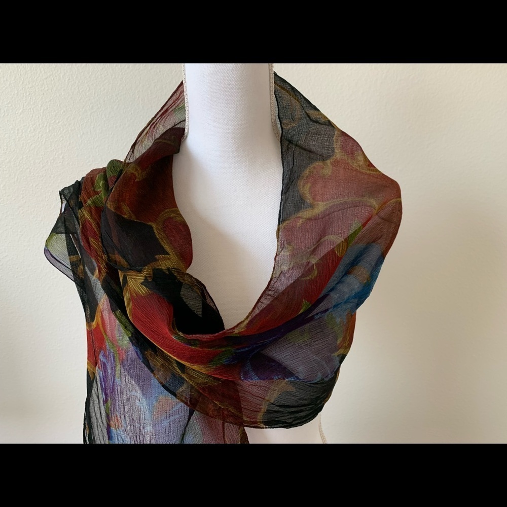 Scarf - Picture 2 of 6